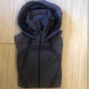 Lululemon zip up sweatshirt